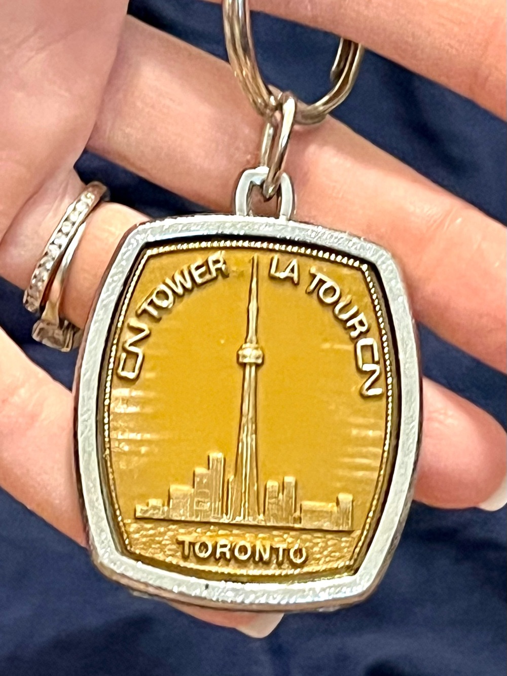 Toronto CN Tower Keychain Maple Leaf Canada Vintage Two-tone Gold Silver Unique